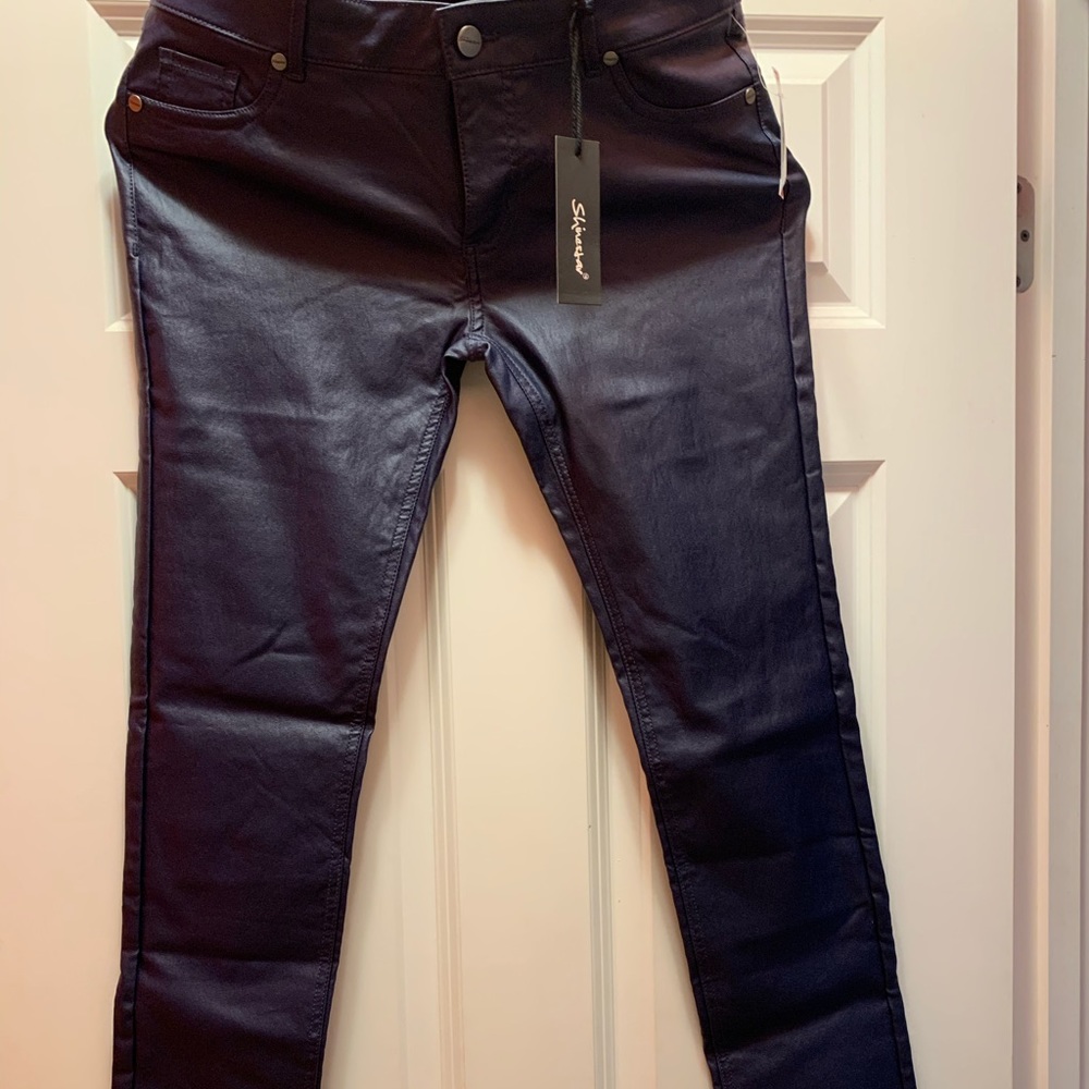 Navy blue leggings